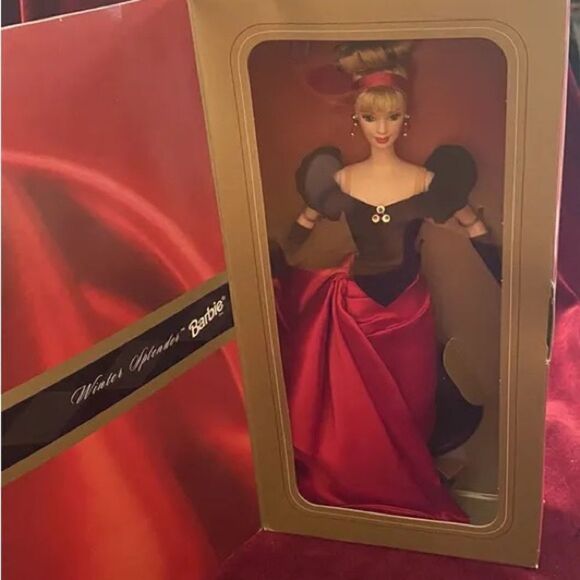 Barbie Other - VINTAGE 1998 AVON EXCLUSIVE SPECIAL EDITION WINTER SPLENDOR BARBIE NIB